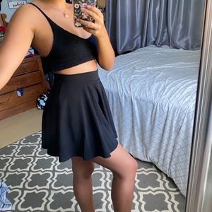 Super cute black flowy skirt